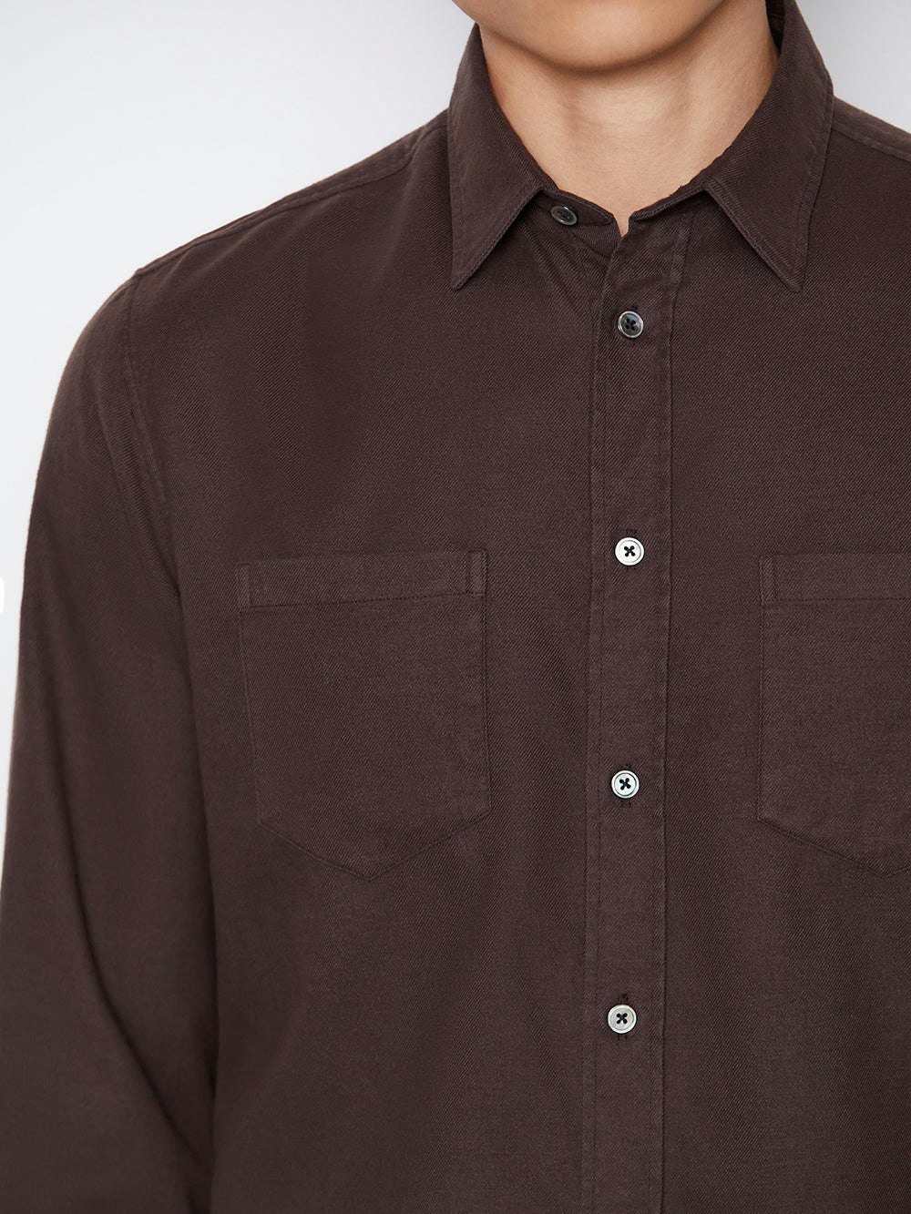 shirt detail view alt:size alt:fit1